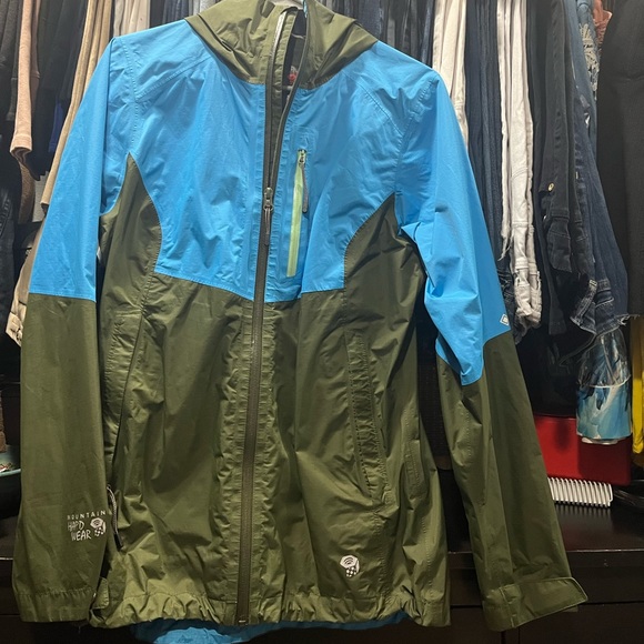 New/ Never Warn or Washed >Mountain Hardware Gore-Tex size S/P - Picture 2 of 11
